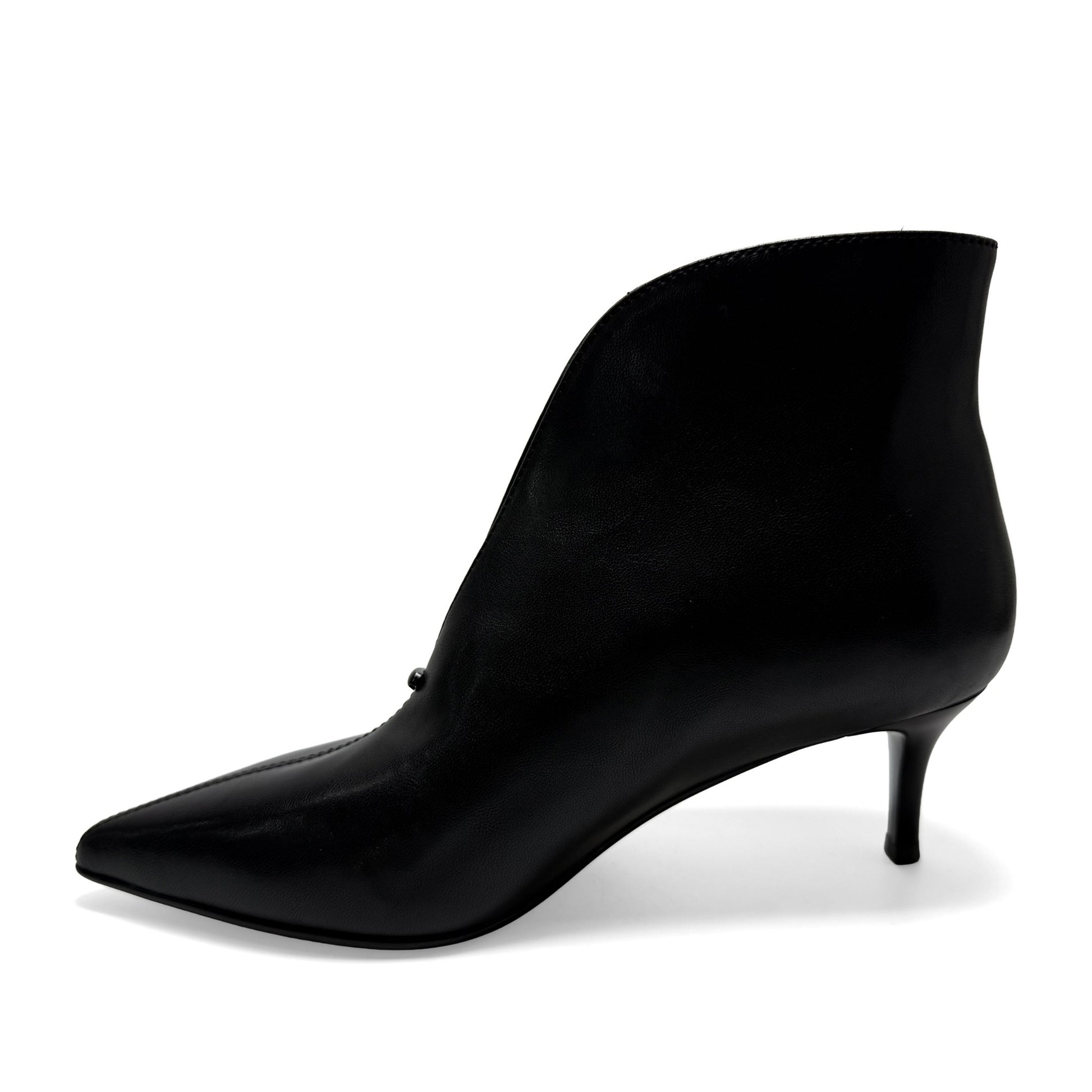 Women's Black Pumps