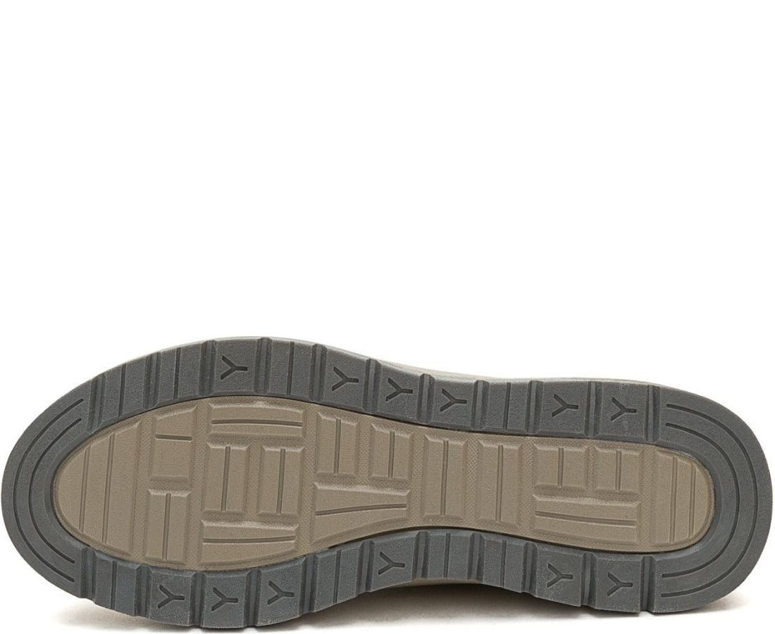 leisure shoes