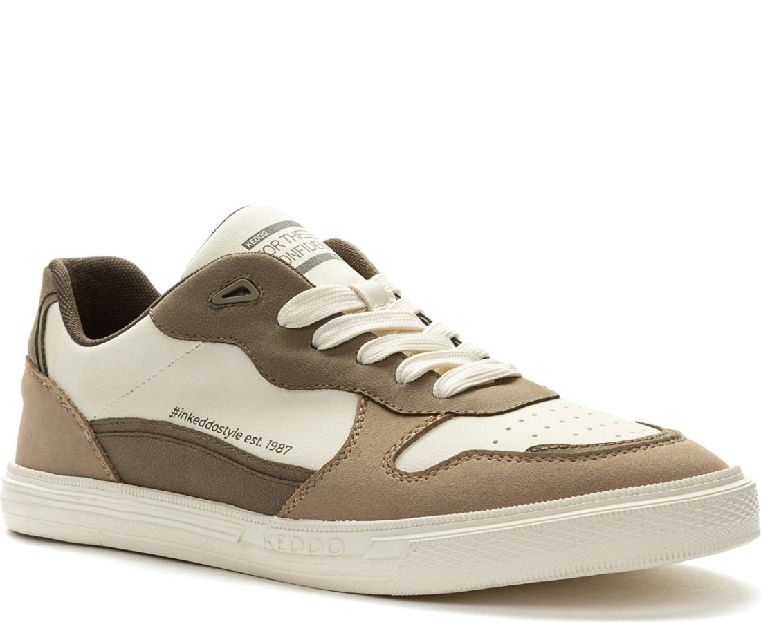 white casual closed sneakers