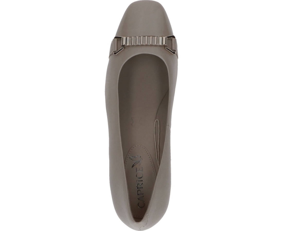 beige elegant closed formal