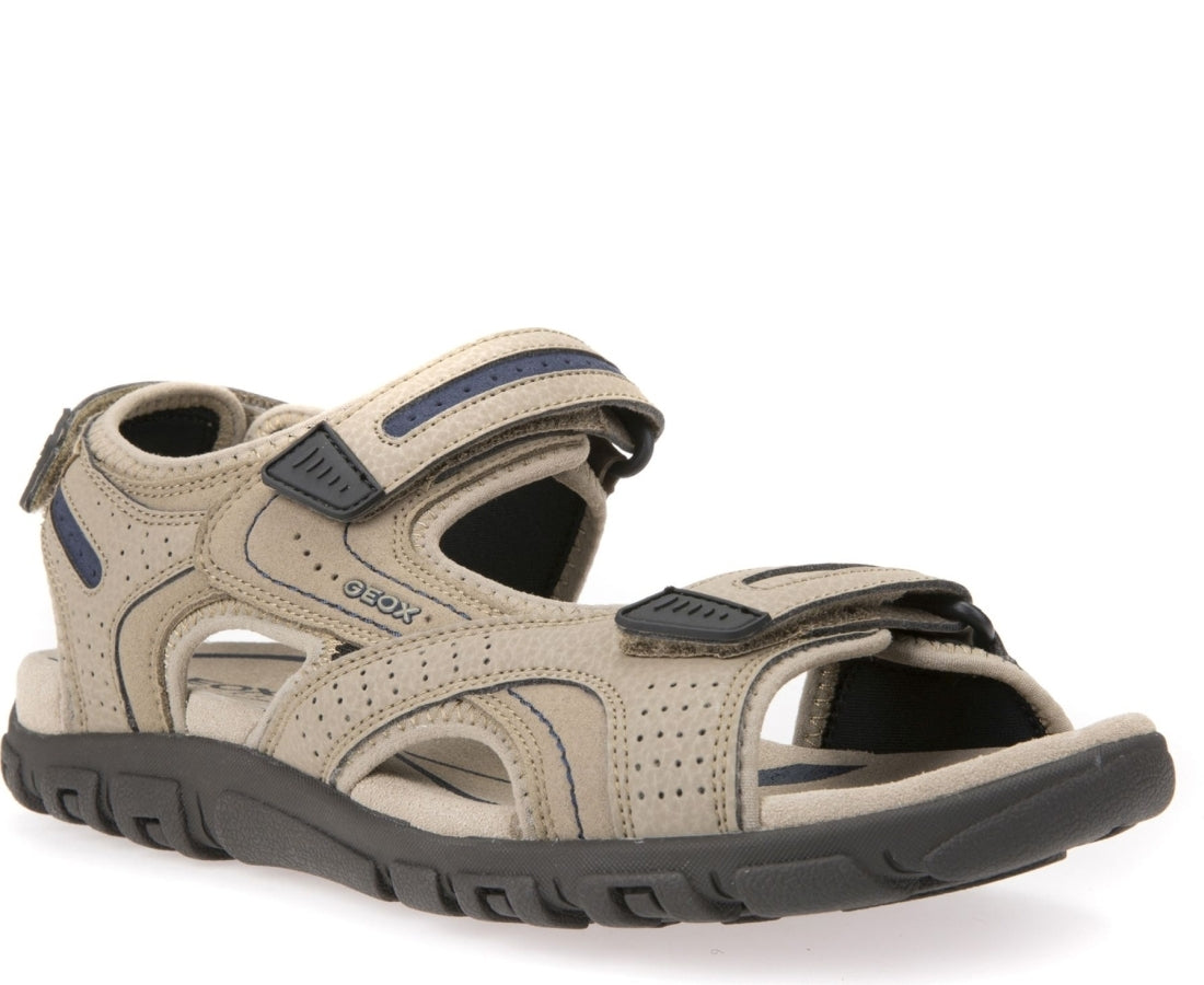 sandals strada