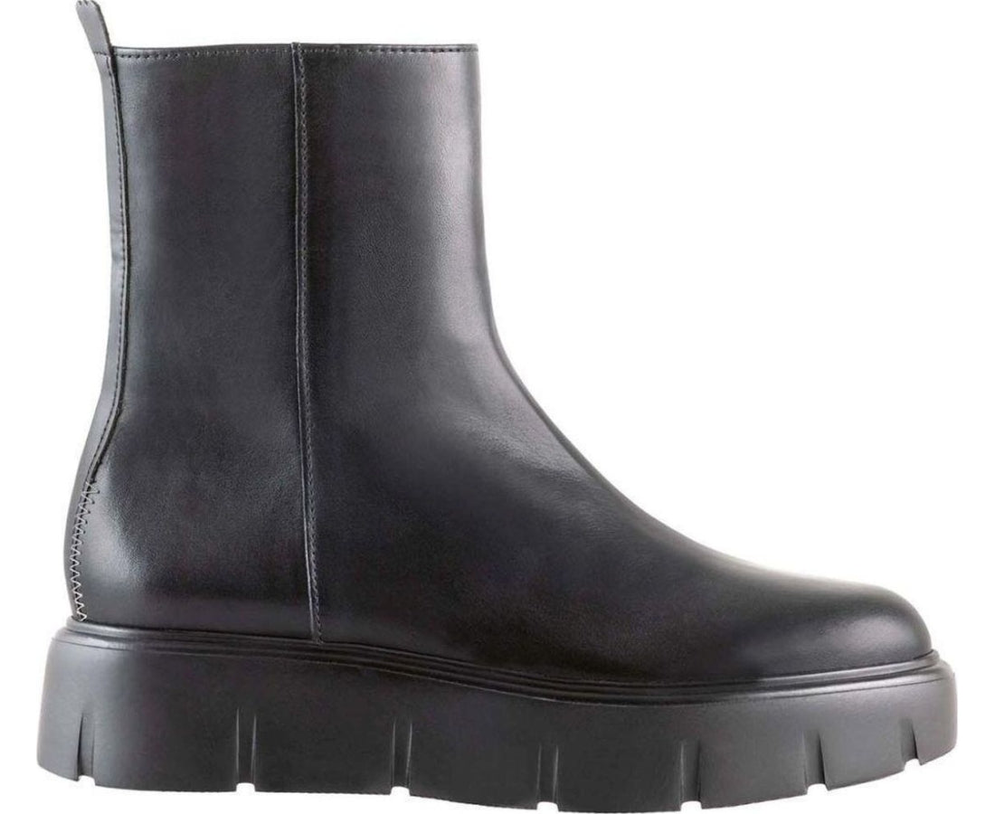 Buster Black Booties
