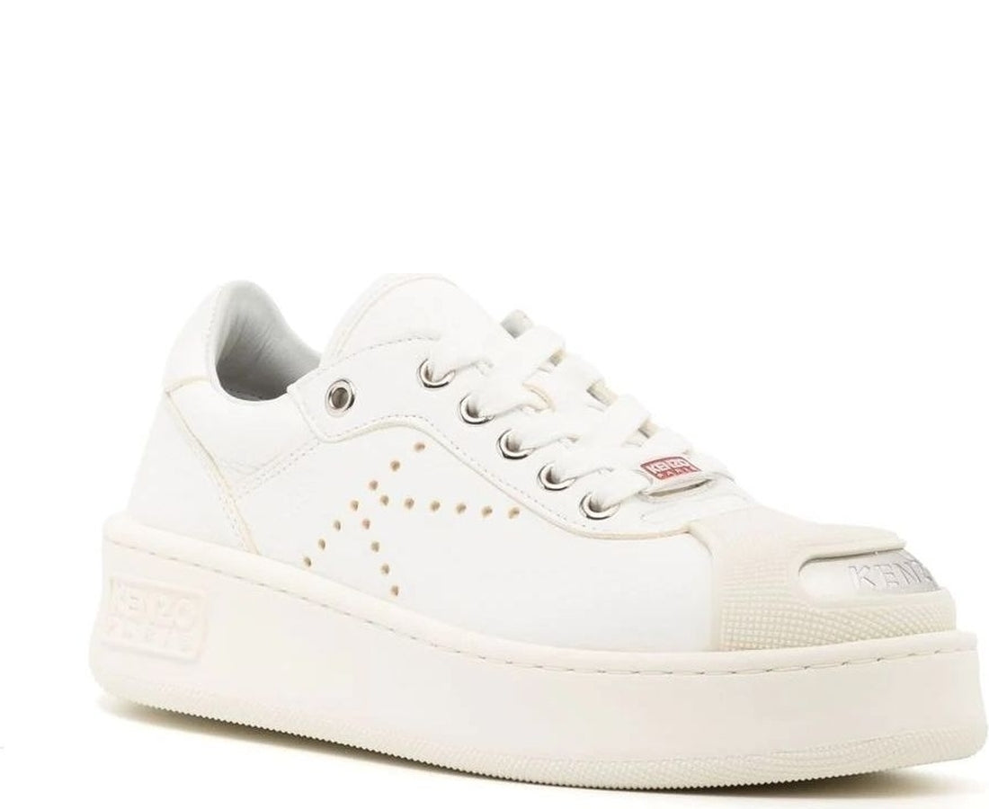low top sneaker