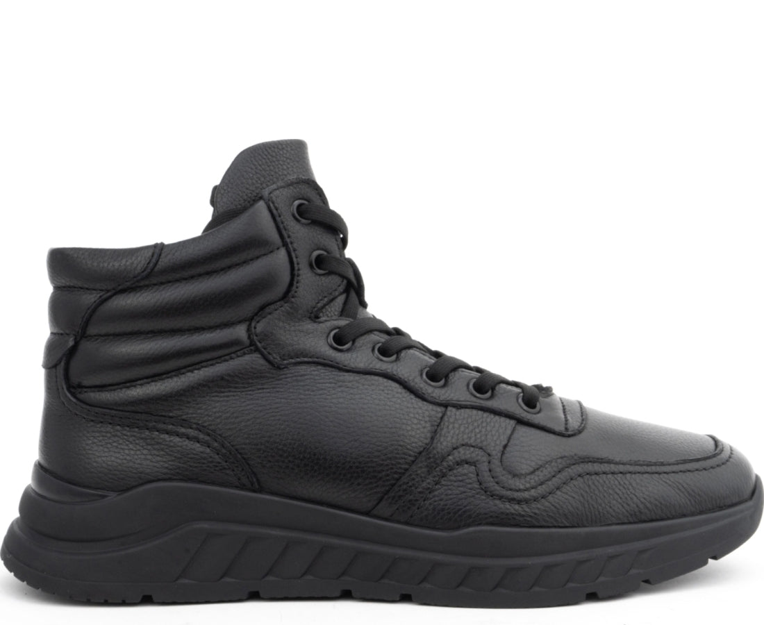 leisure shoes black