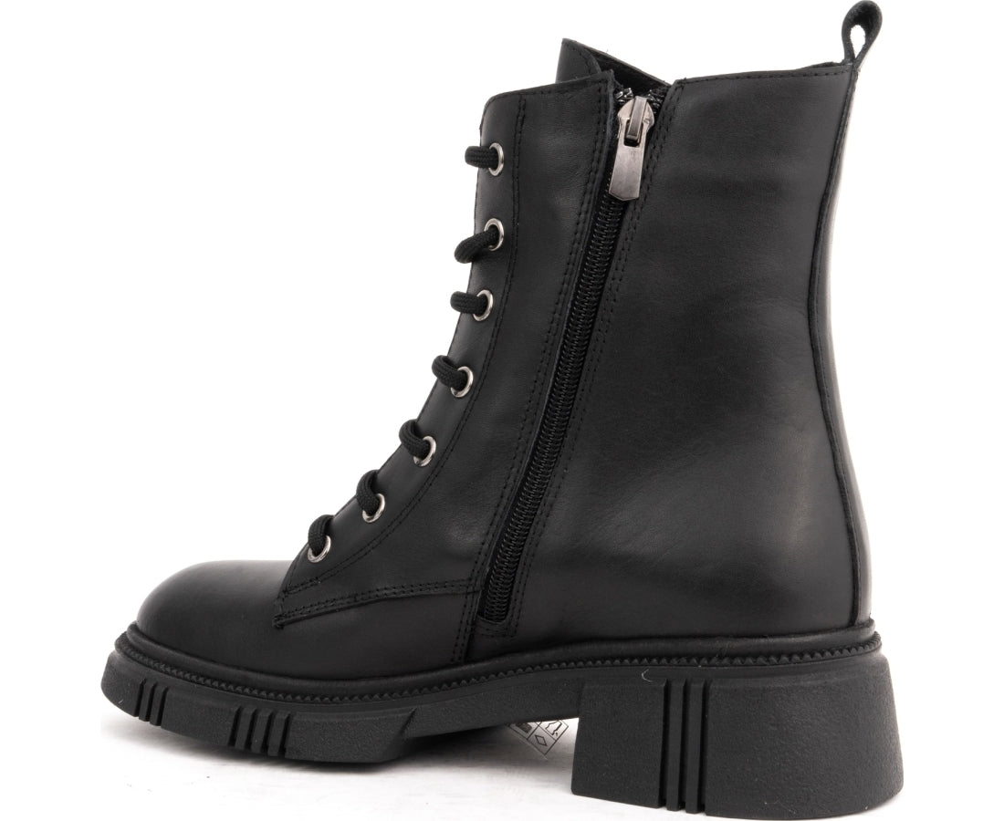 black casual closed booties