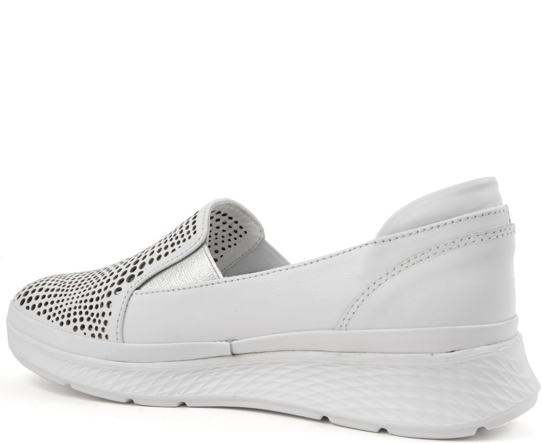 leisure trainers