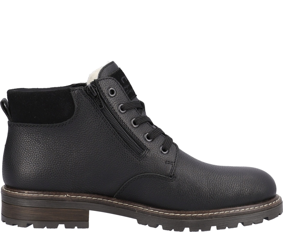 black casual closed booties
