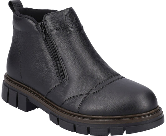 black casual closed booties