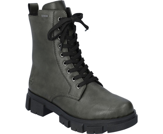 green casual closed booties