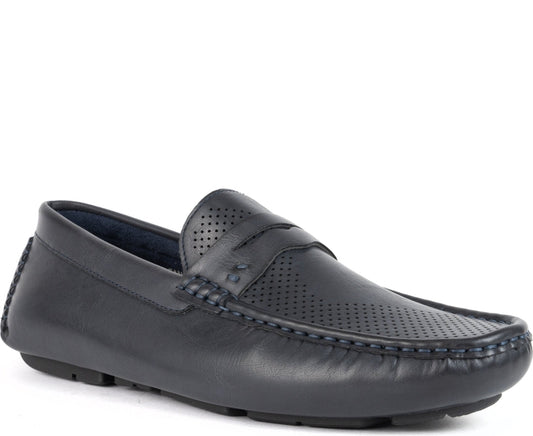 blue elegant closed mocassins