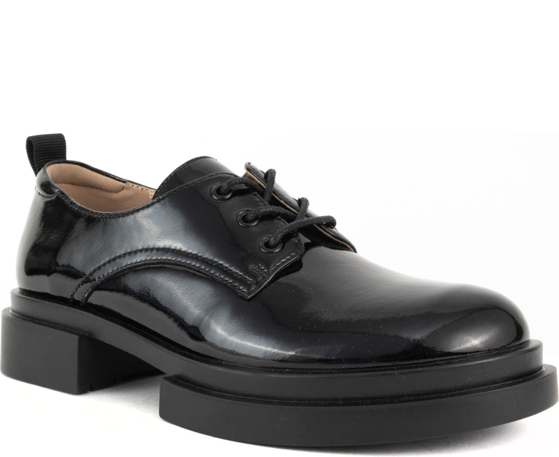 black elegant closed formal shoes