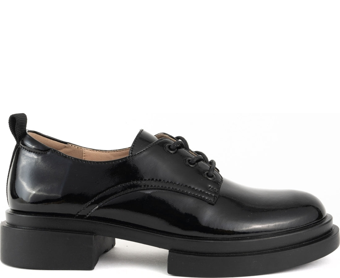 black elegant closed formal shoes