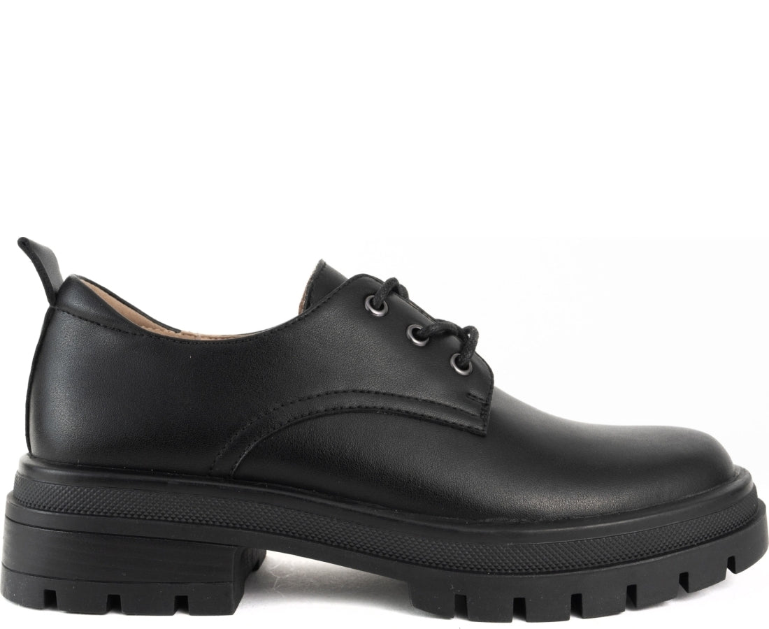 black elegant closed formal shoes