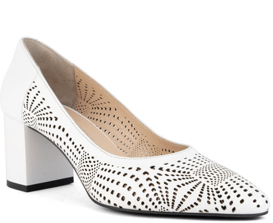white classic closed pumps