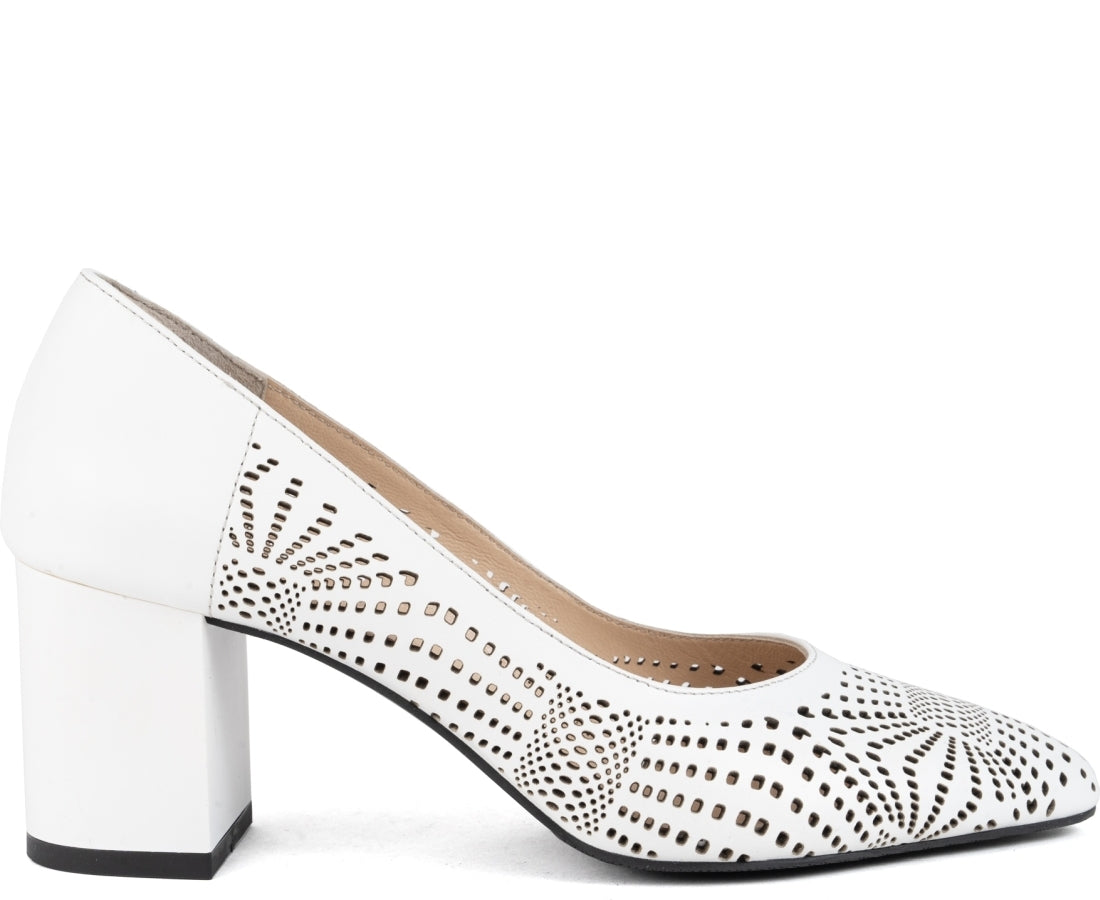 white classic closed pumps