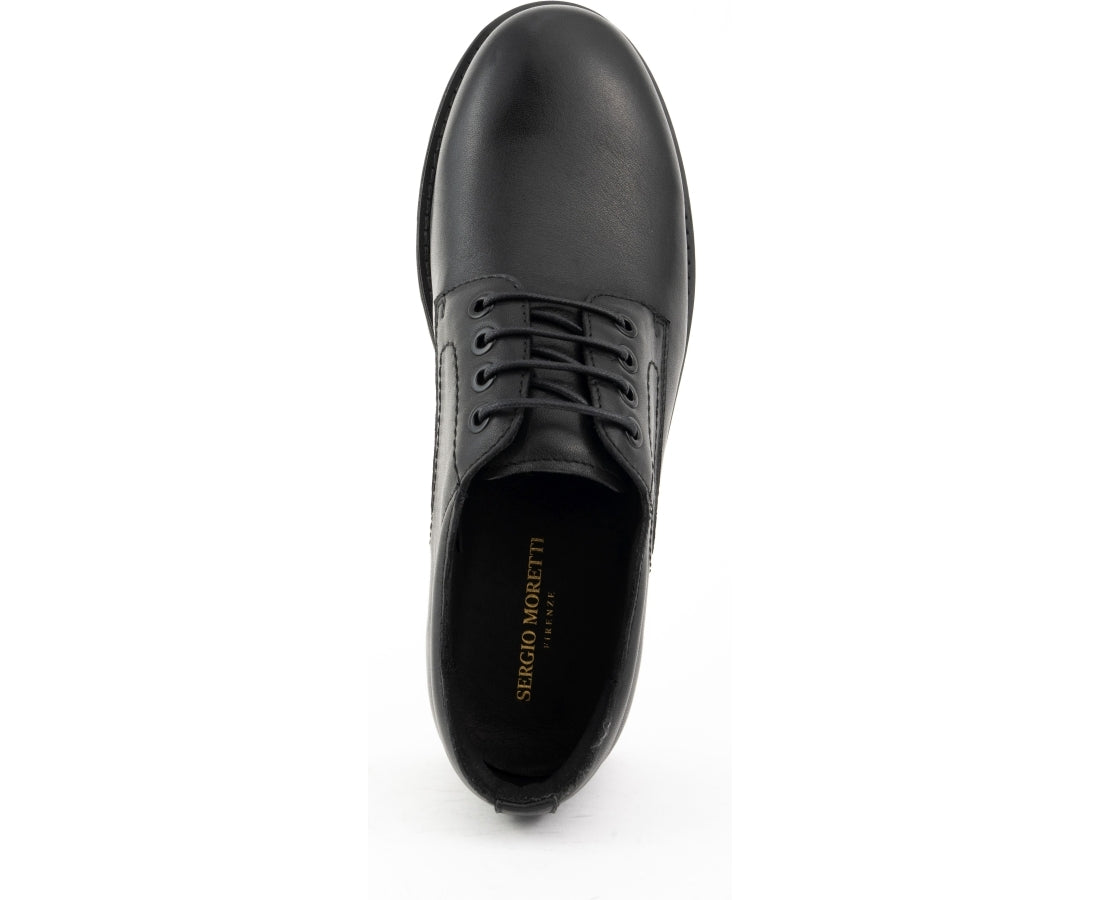 black classic closed formal