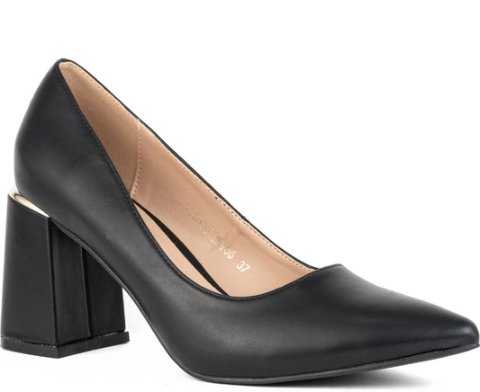 black elegant closed formal pumps