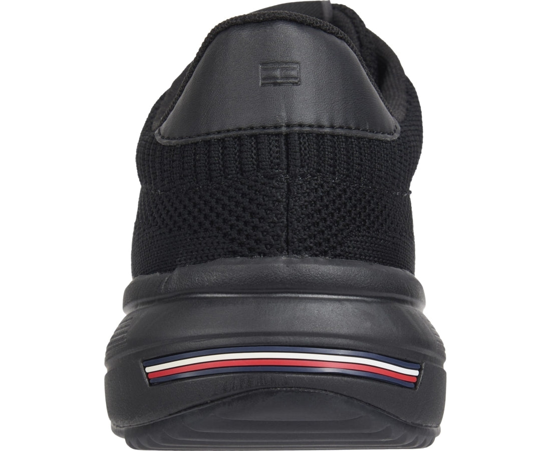 lightweight knit sneaker