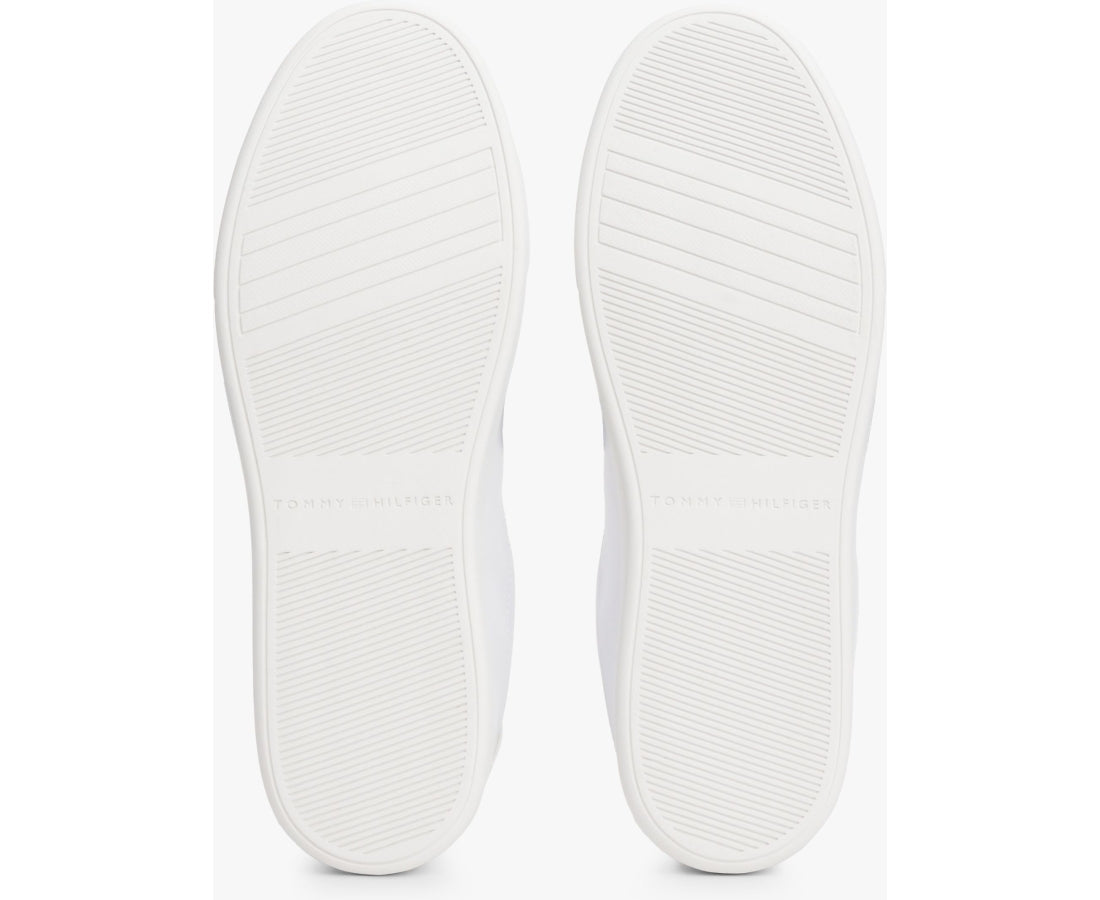 essential court sneaker