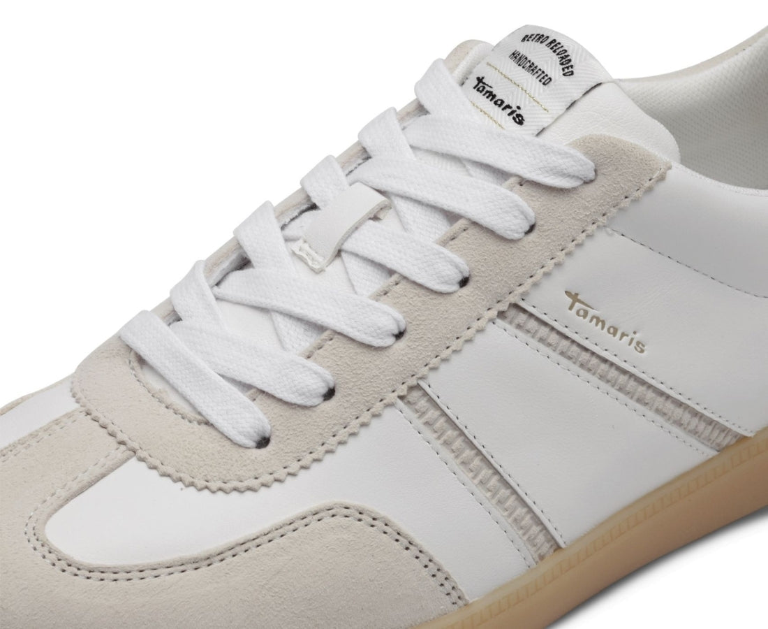 sneaker low