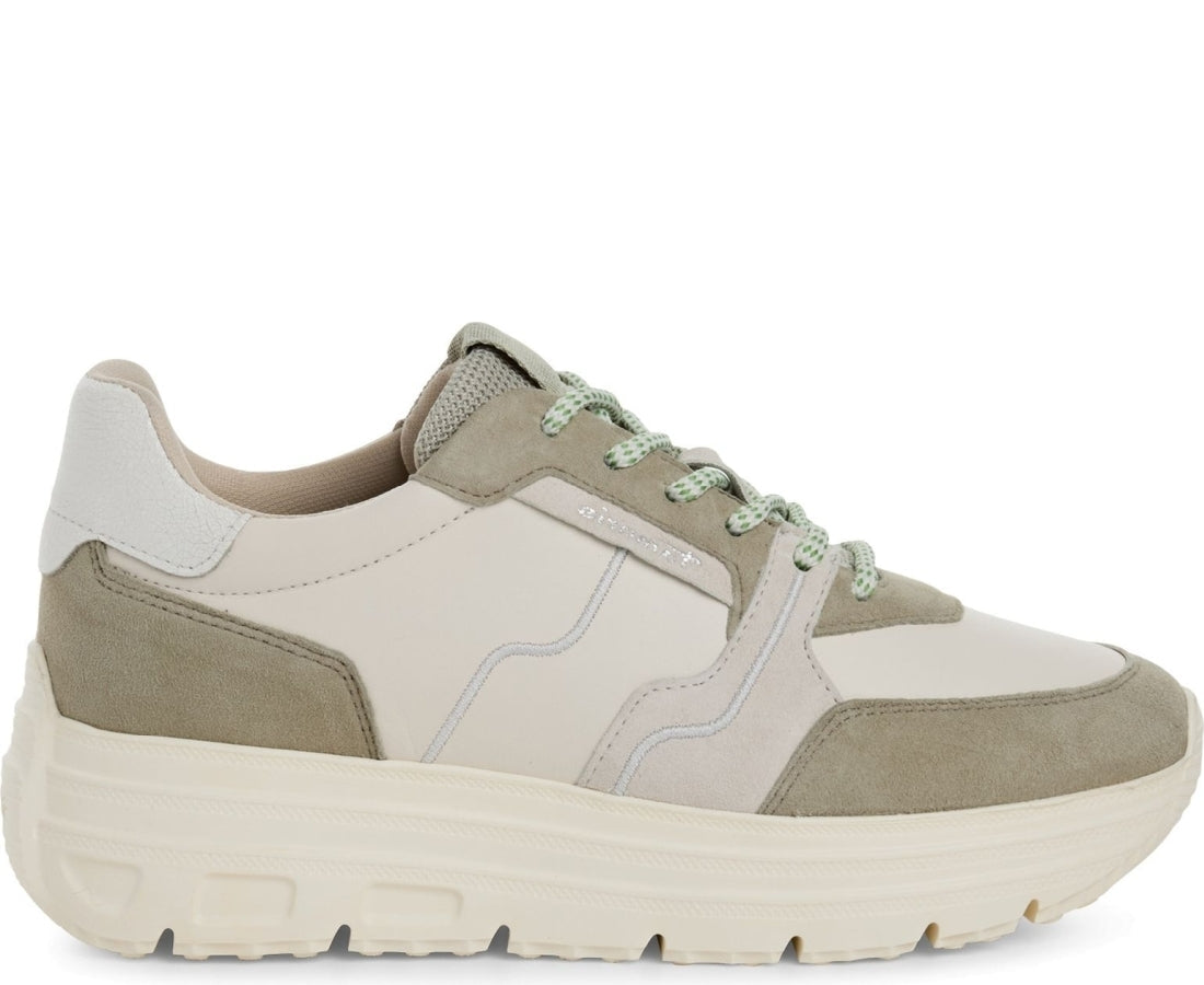 sneaker low