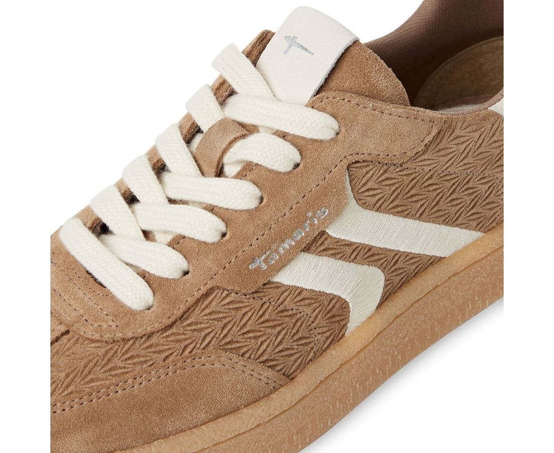 sneaker low