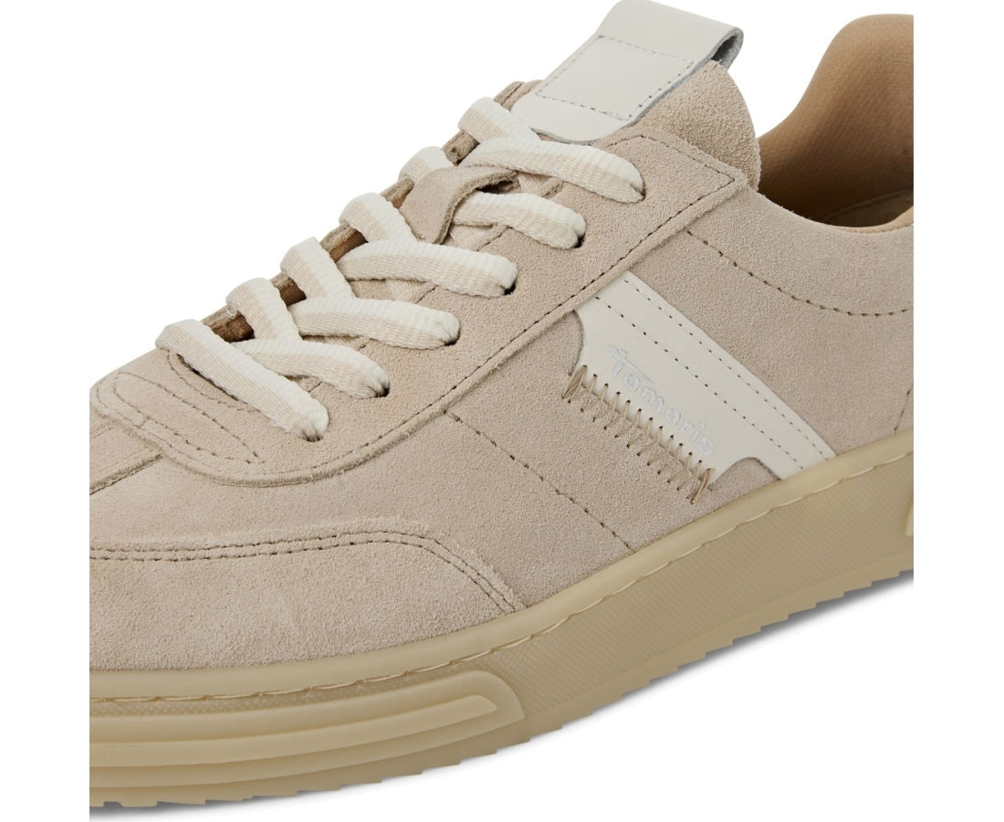 sneaker low