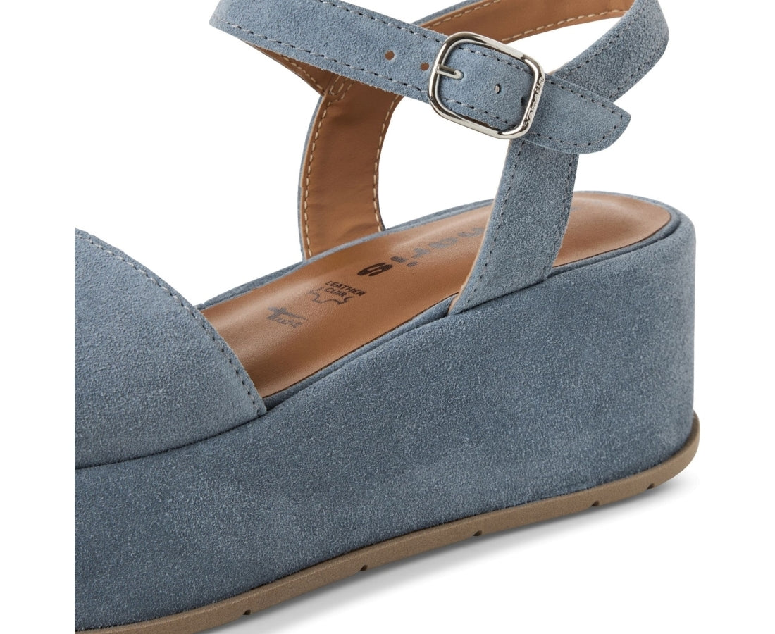 wedge/plat sandal