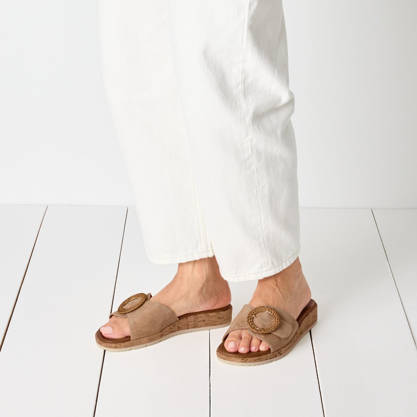 Women's Beige Slippers