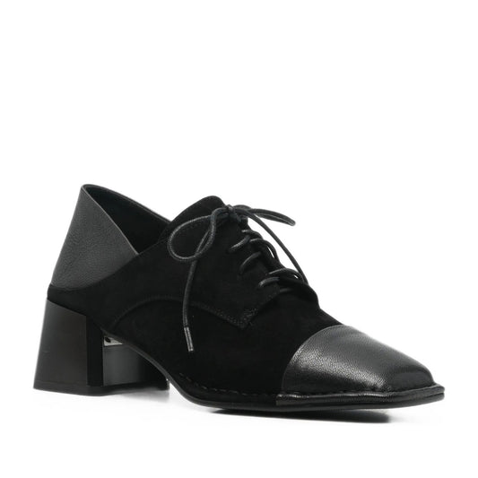 Women's Black Dress Pumps