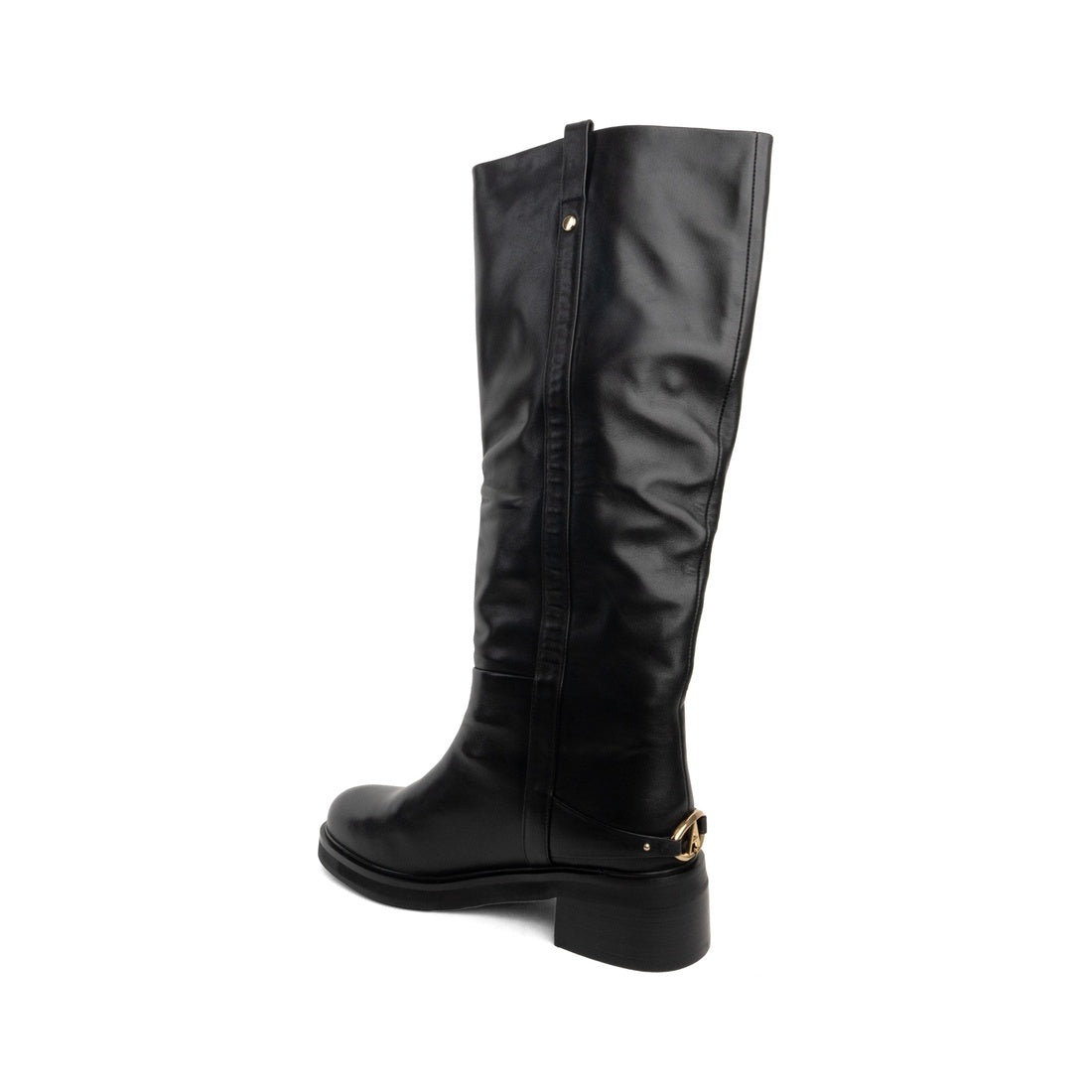 black casual closed boots