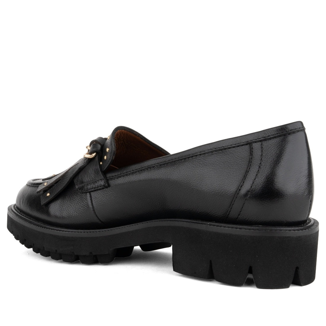 black casual closed loafers
