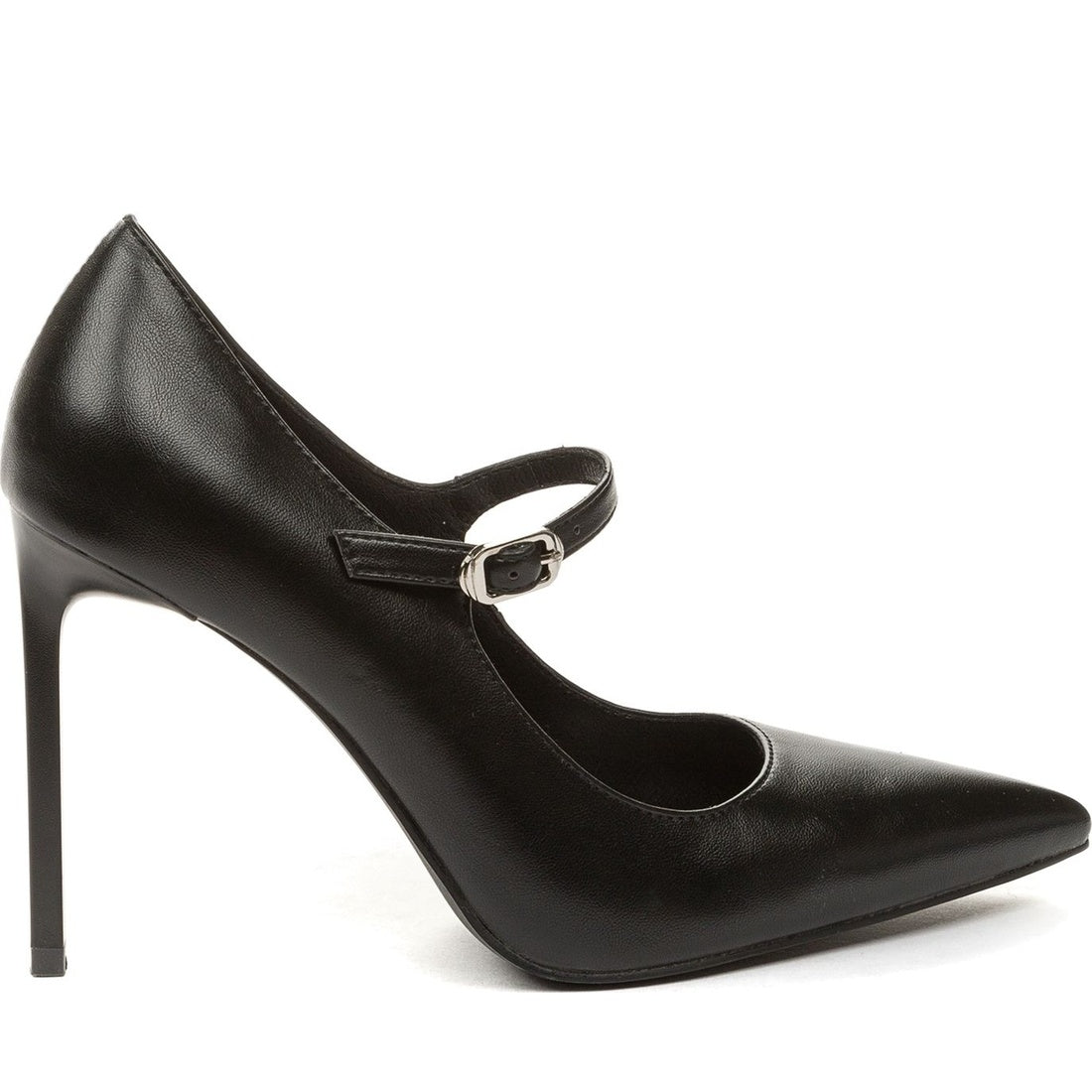 black casual closed pumps