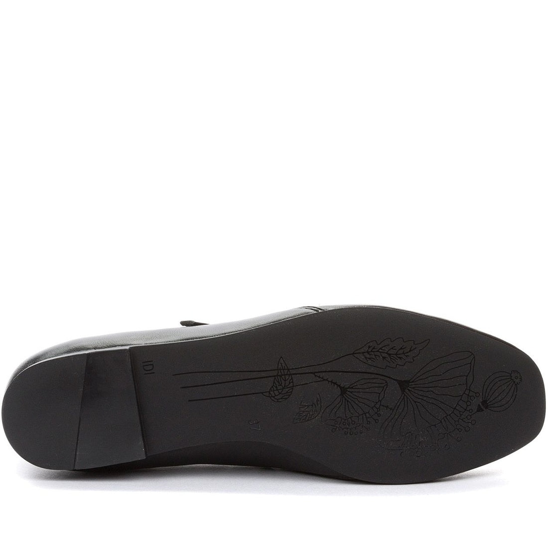 black elegant closed ballerinas