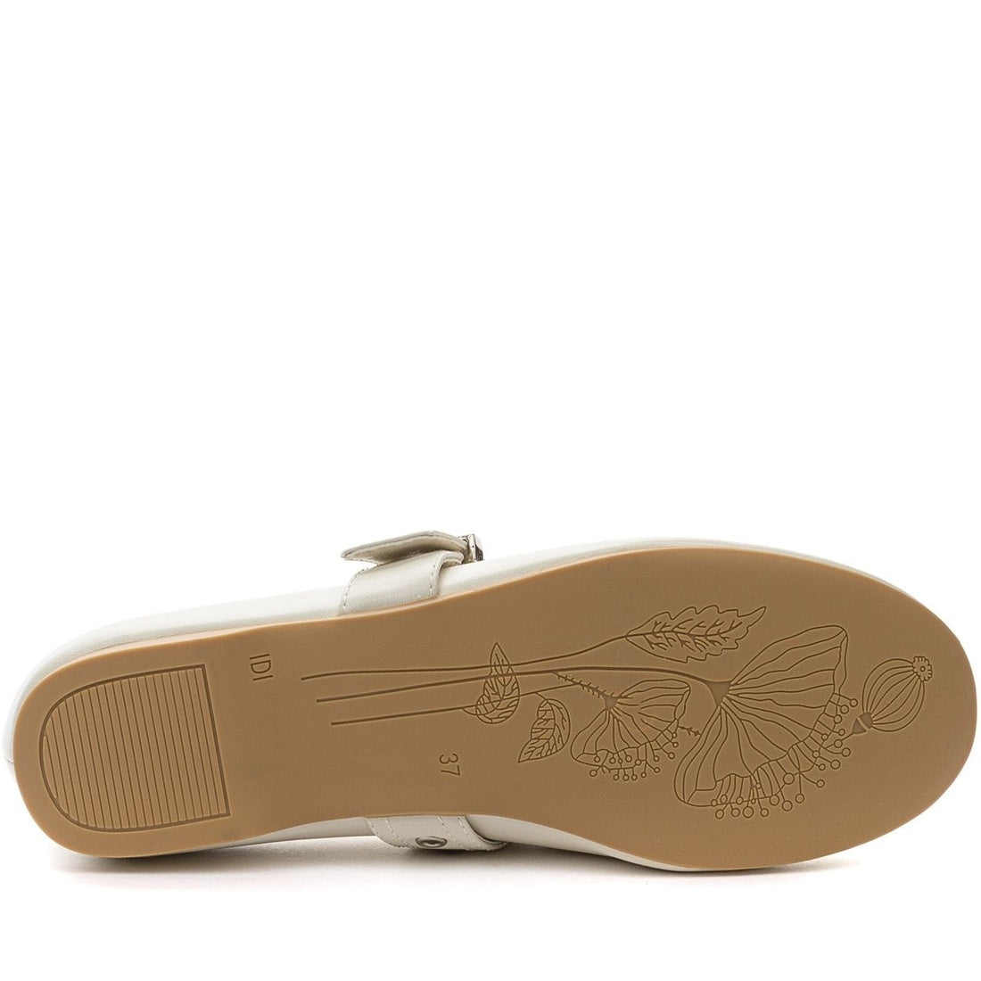 beige casual closed ballerinas