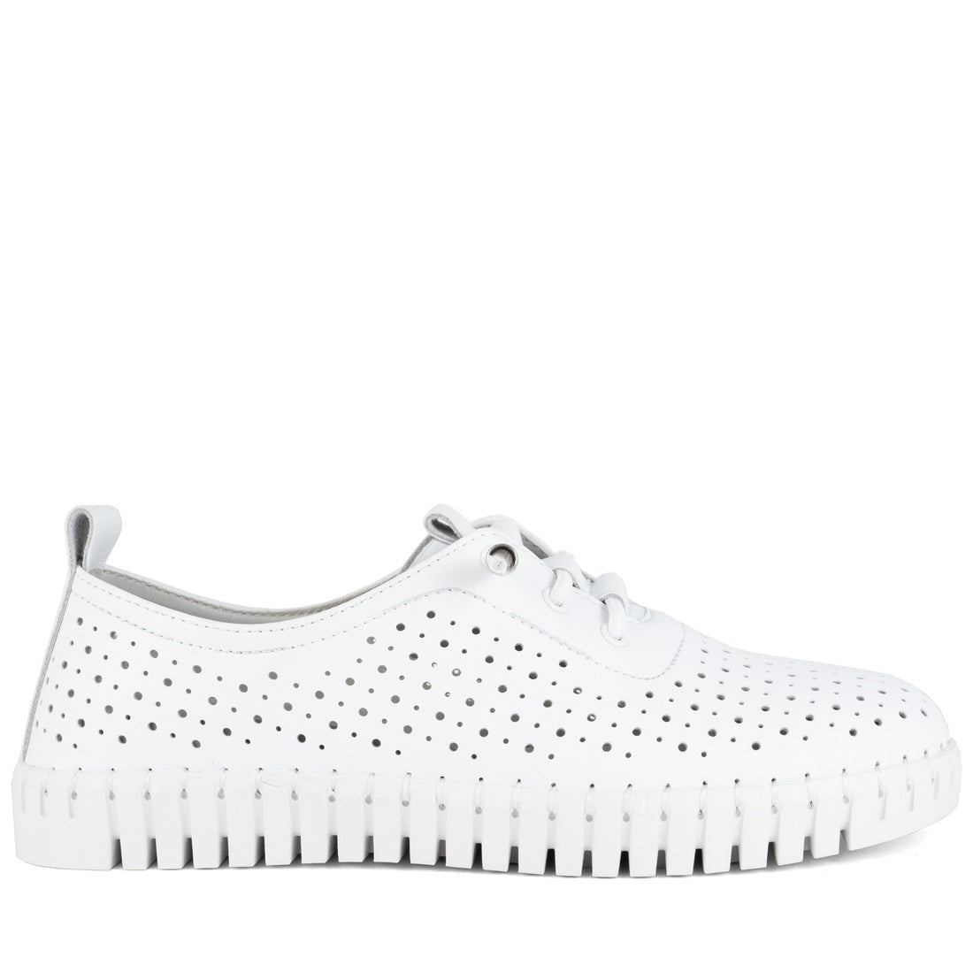 white casual closed leisure shoes