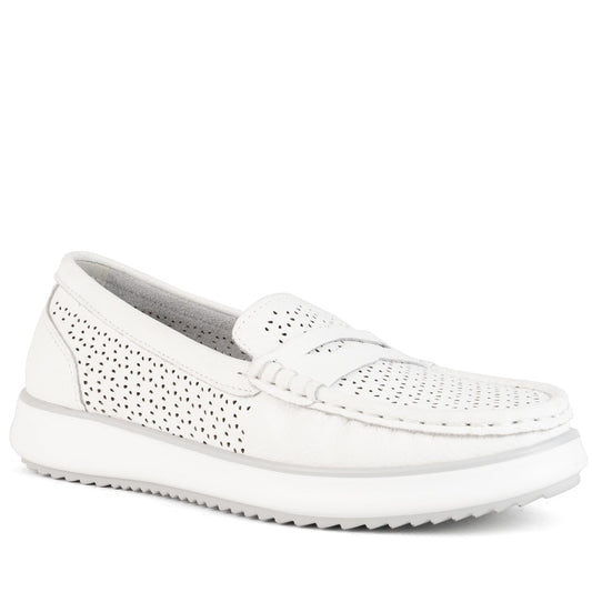 white casual closed mocassins