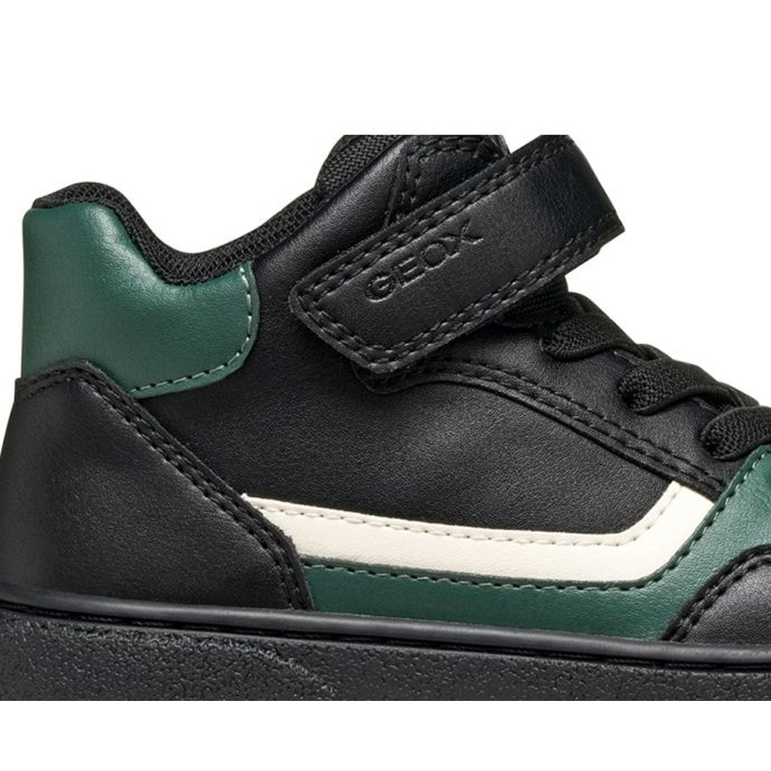 theleven boy leisure