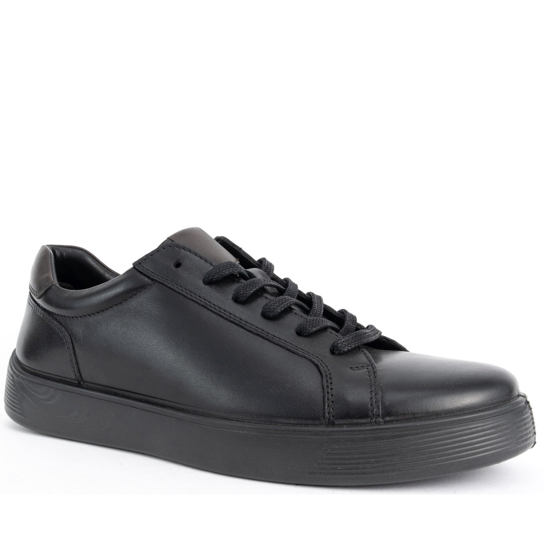 black casual closed leisure