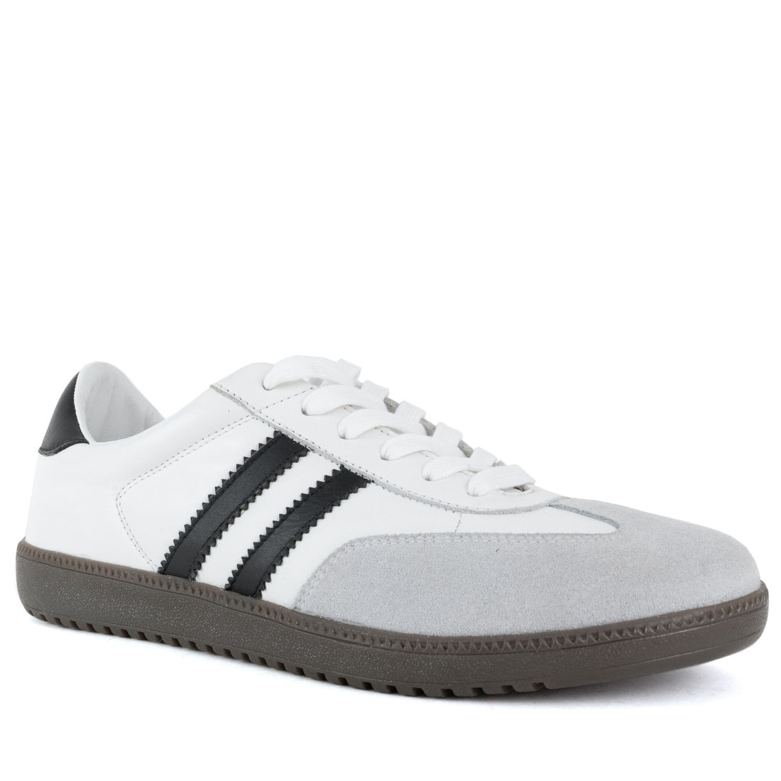 white casual closed leisure