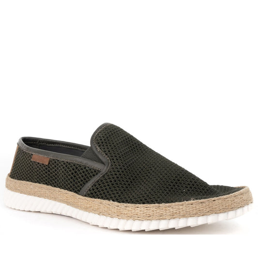green casual closed mocasins