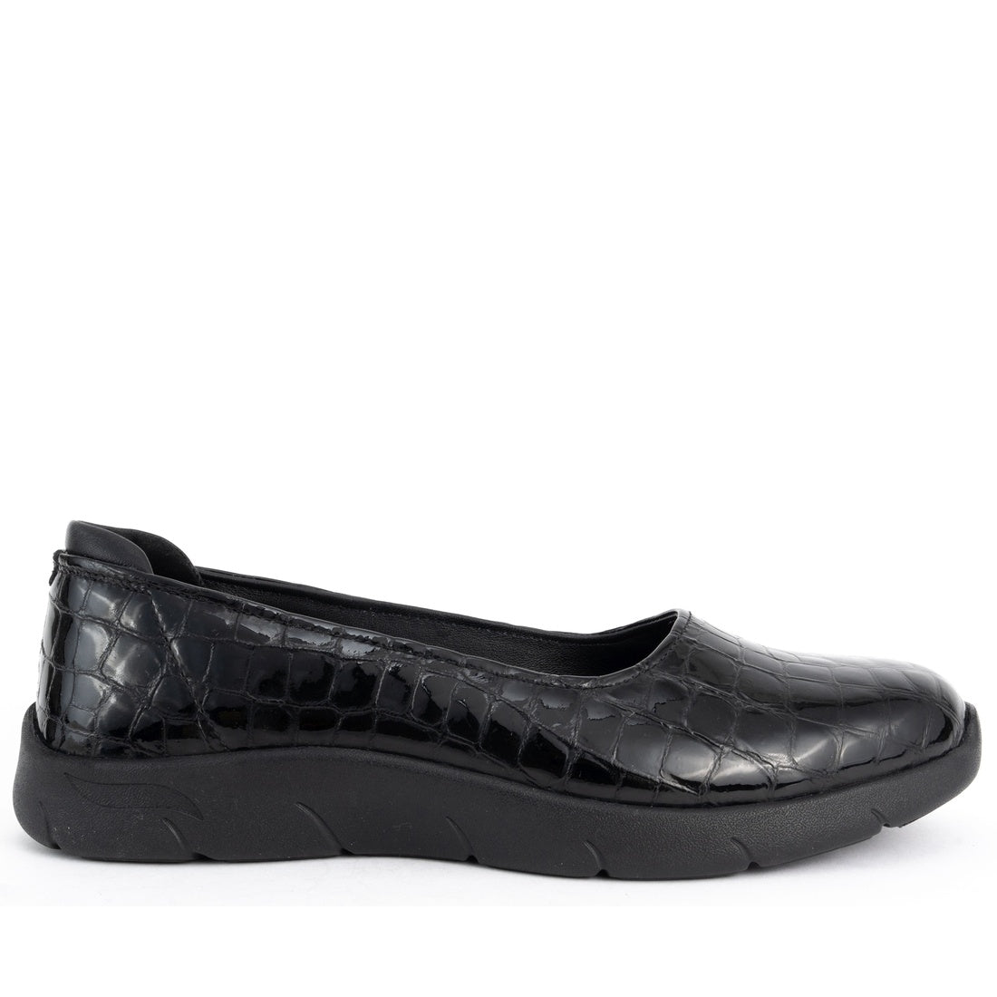 black casual closed ballerinas