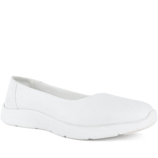 white casual closed ballerinas