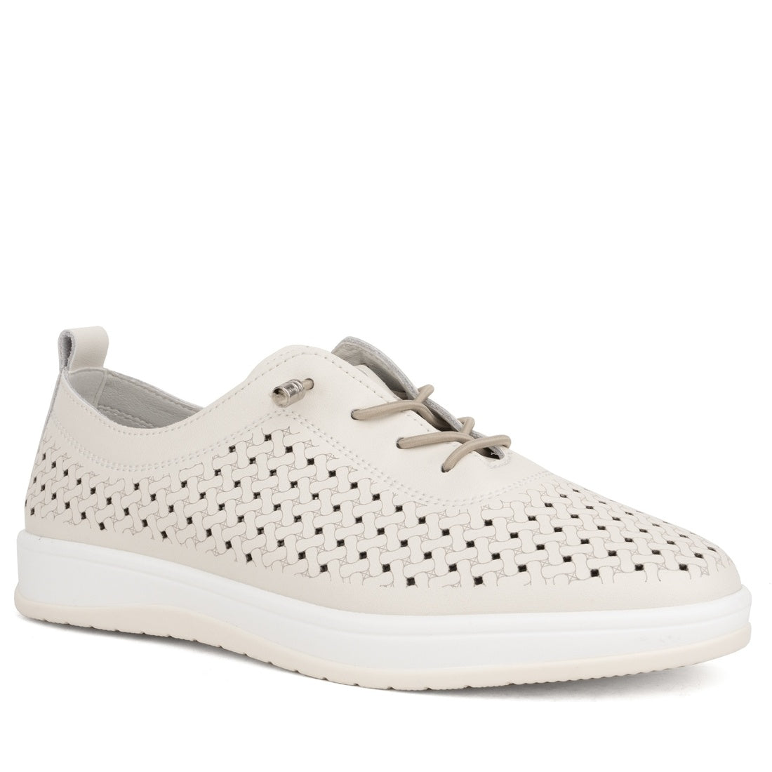 beige casual closed leisure shoes