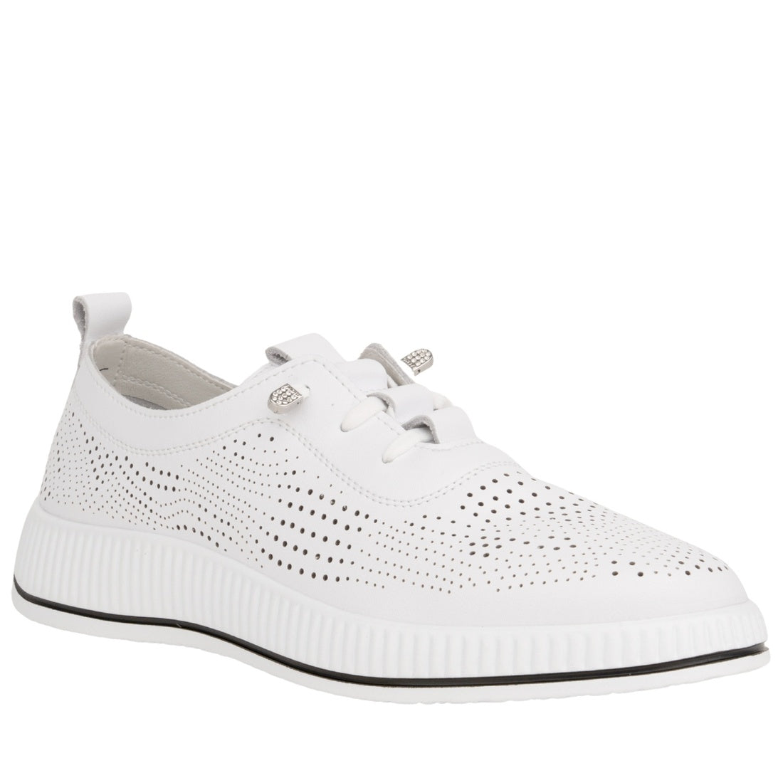 white casual closed leisure shoes