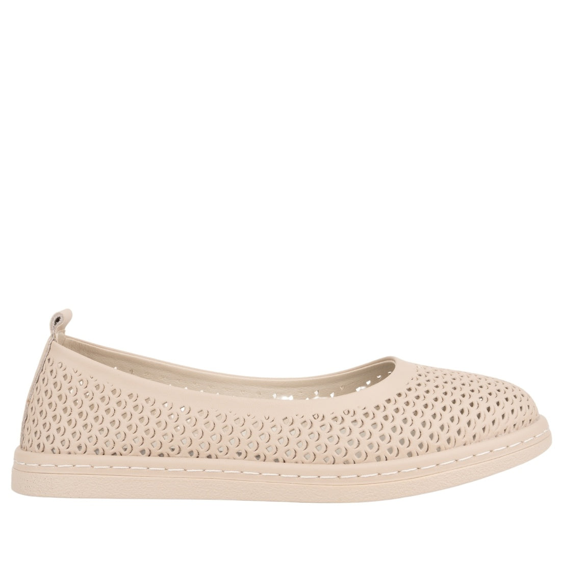 beige casual closed ballerinas