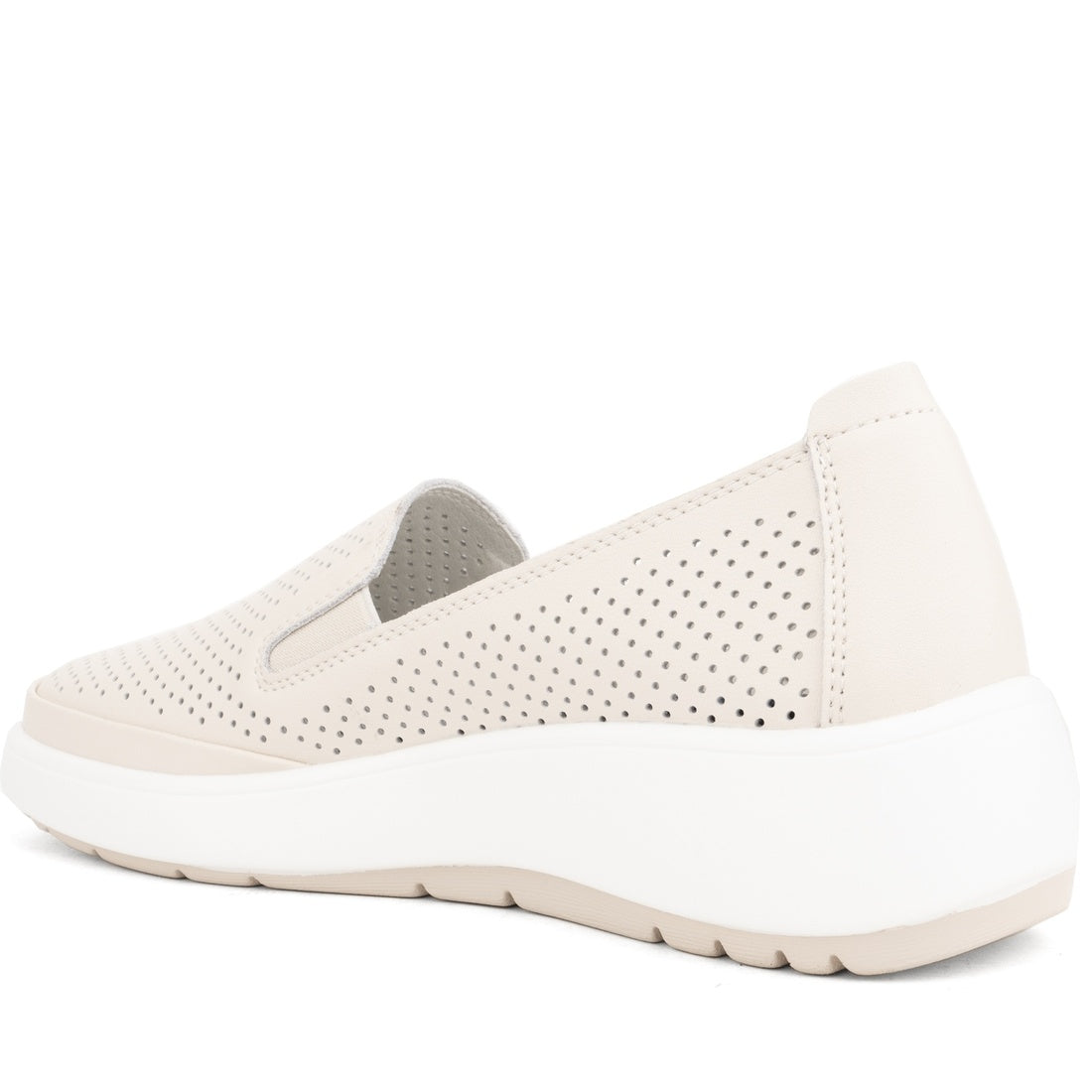 beige casual closed ballerinas