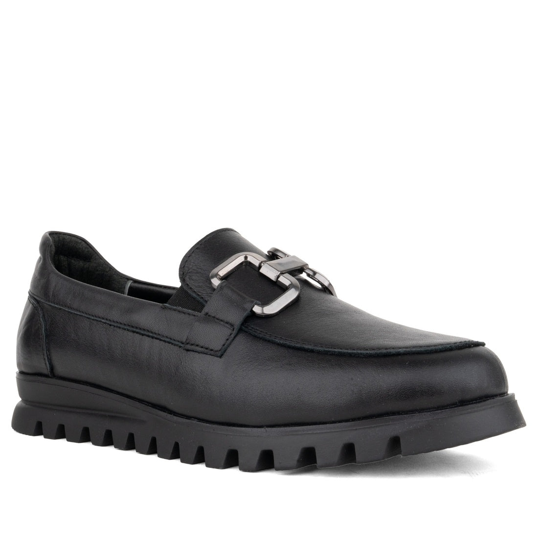 black casual closed loafers