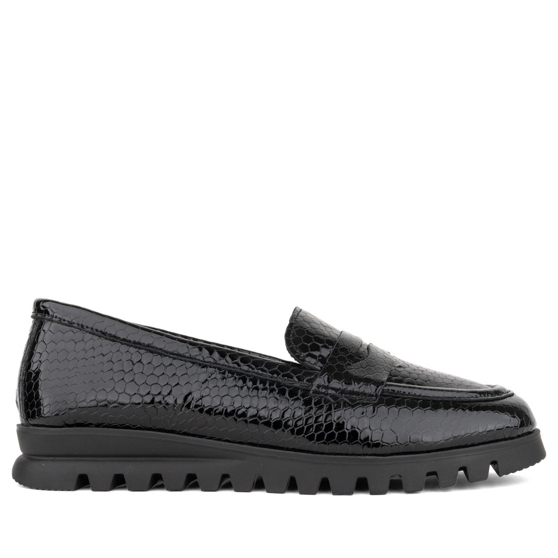 black casual closed loafers