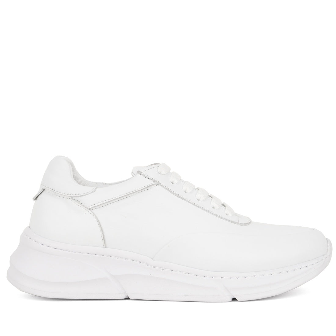 white casual closed leisure